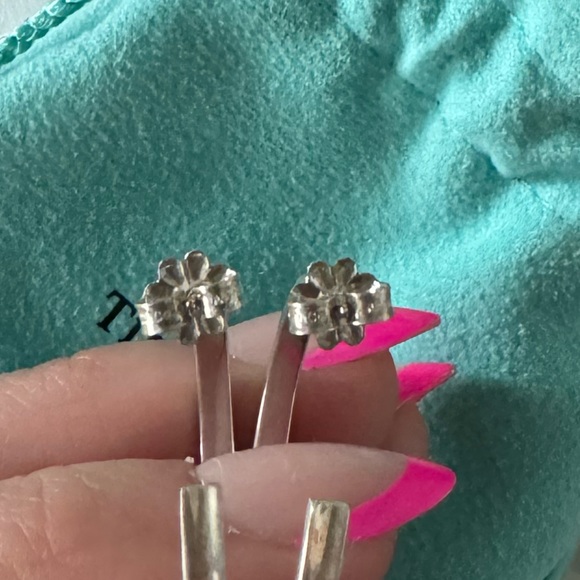 SOLD - RARE Tiffany & Co. Medium Hoops - Picture 5 of 6